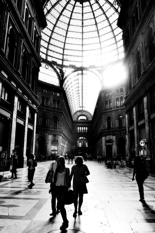 Ferienwohnung Monolocale Nel Cuore Di Napoli Zimmer foto